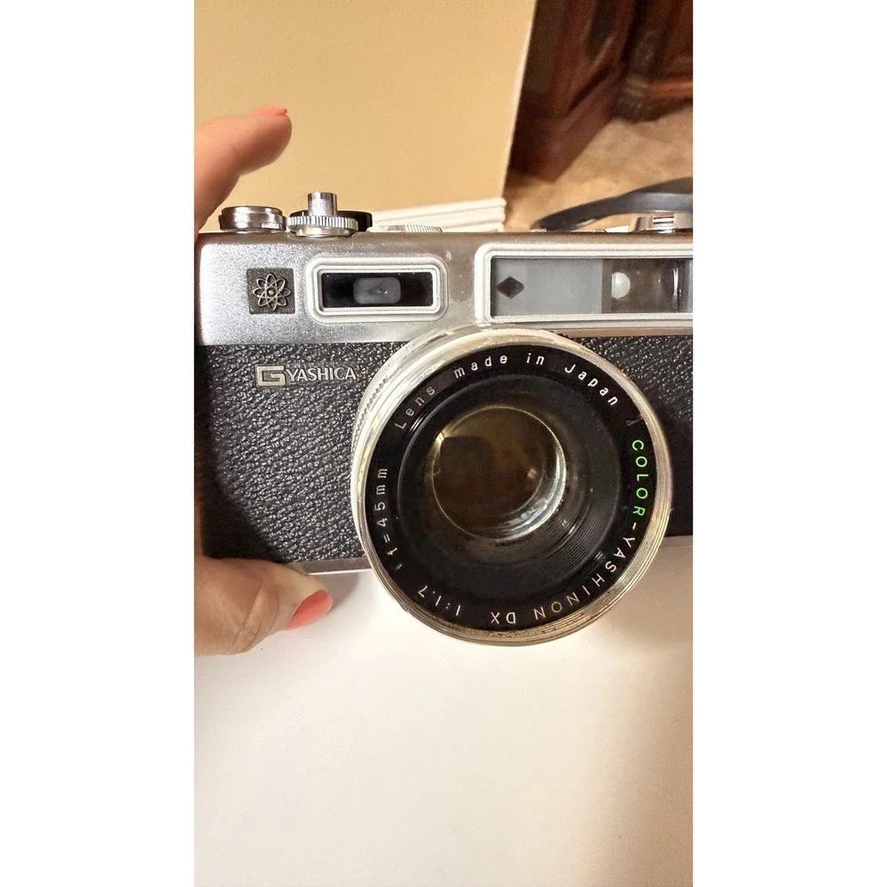 Vintage Yashica Electro 35 GSN Rangefinder Camera 45mm f1.7 Lens Case - Untested